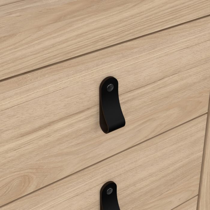 Loft Chest 3 Drawers in Jackson Hickory Oak - Image 3