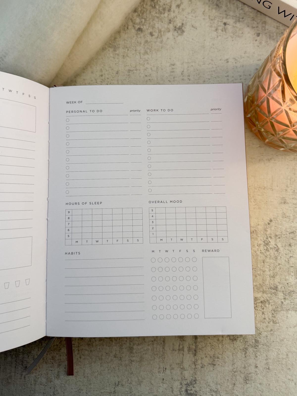 Deluxe self-care journal in beige - Image 7