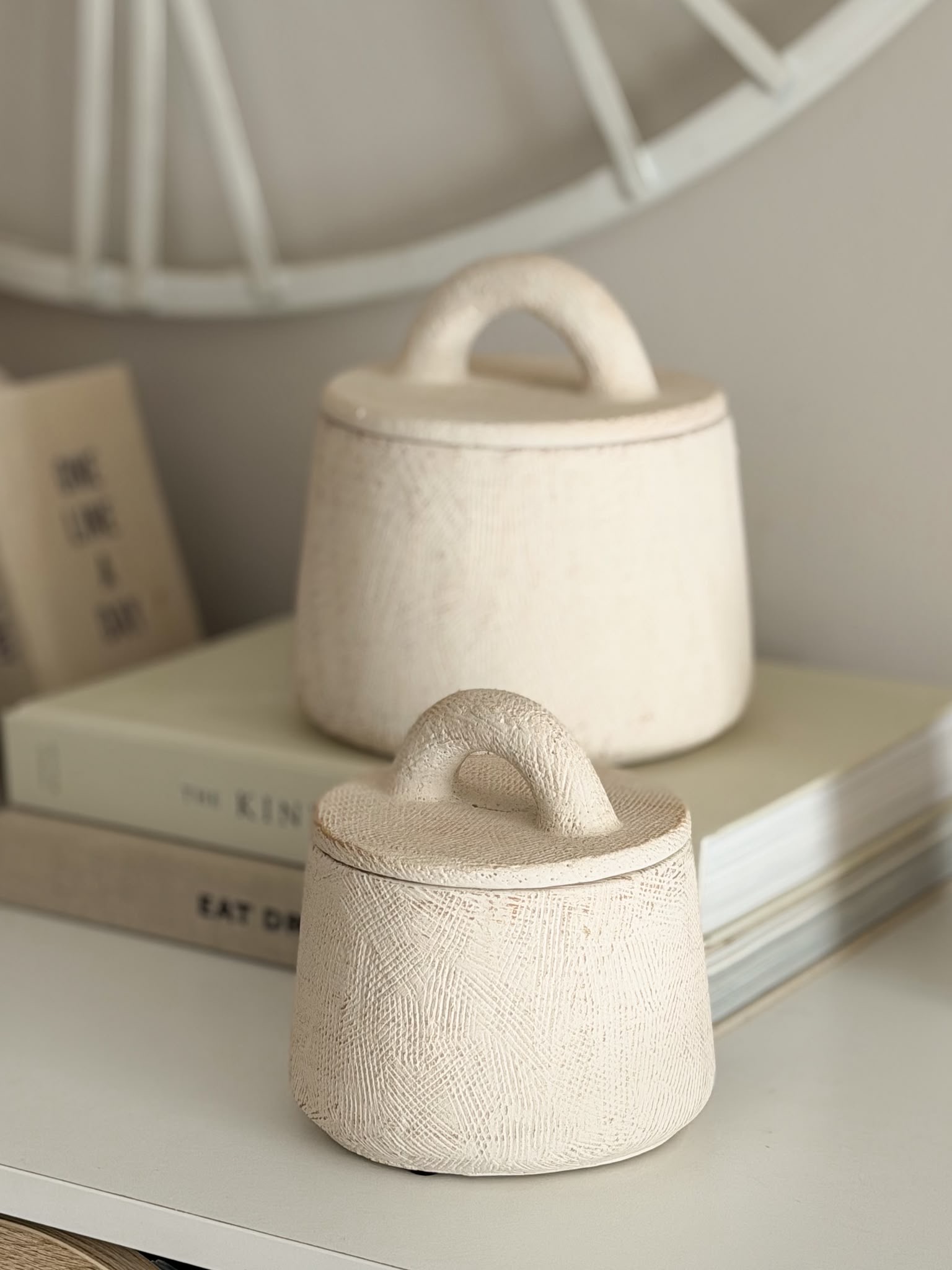 Nordic textured lidded pot