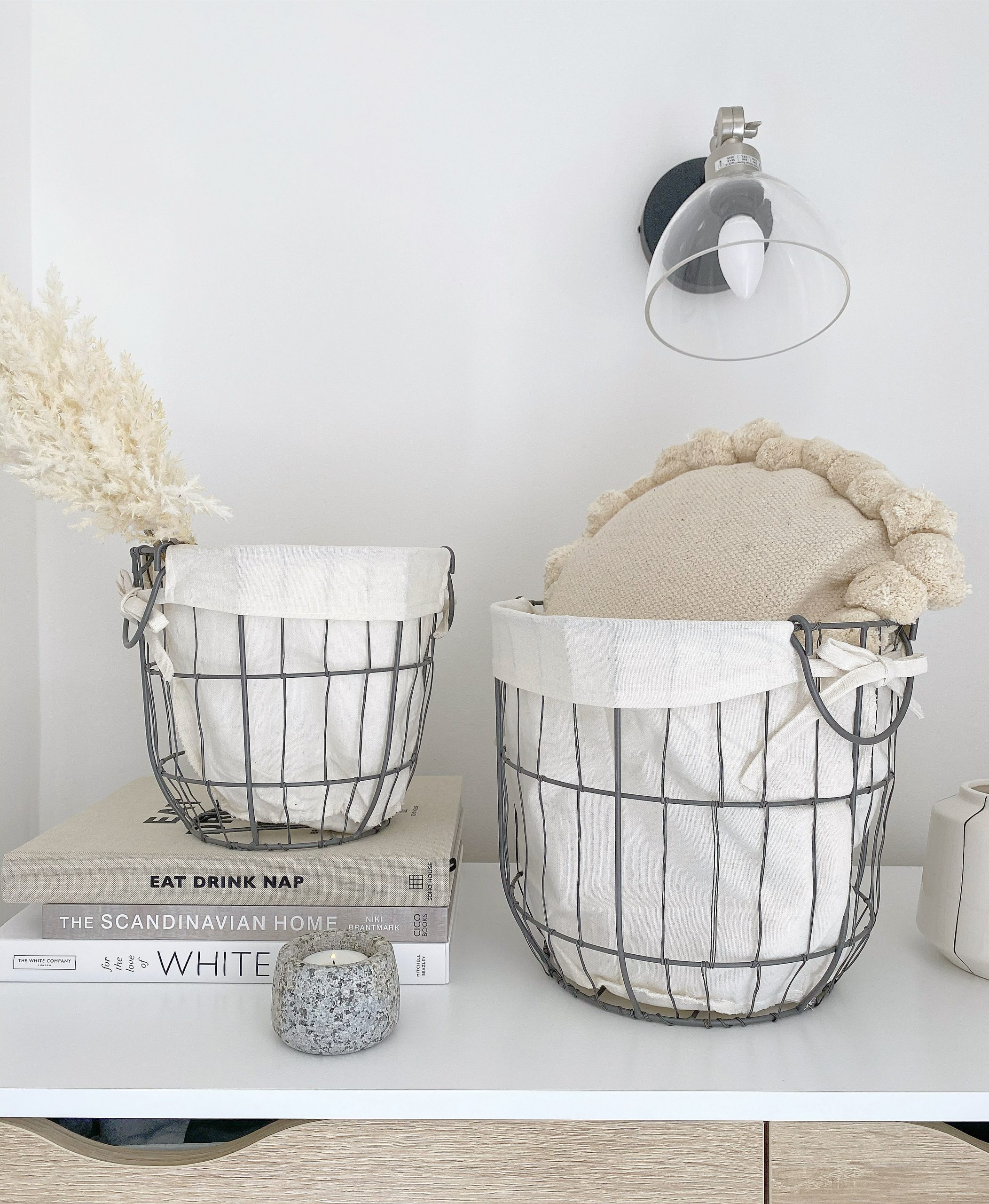 Wire basket shop for blankets