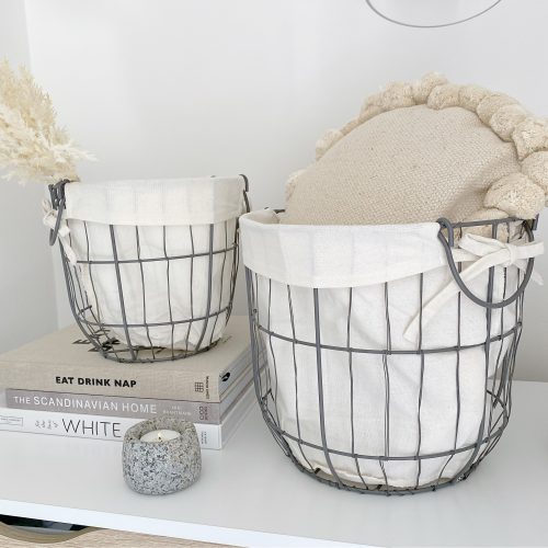 Pair of lined wire handled baskets - Image 4