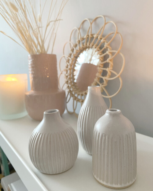 Set of 3 stoneware Scandi vases - Image 4