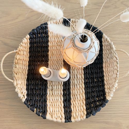 Rush woven decorative tray with handles - Image 3