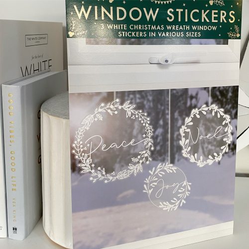 Festive wreath window stickers - Image 3