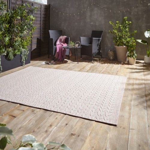 St Austell outdoor rug - Rose & Cream - Image 5