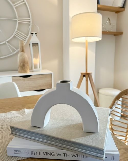 Nordic arch vase