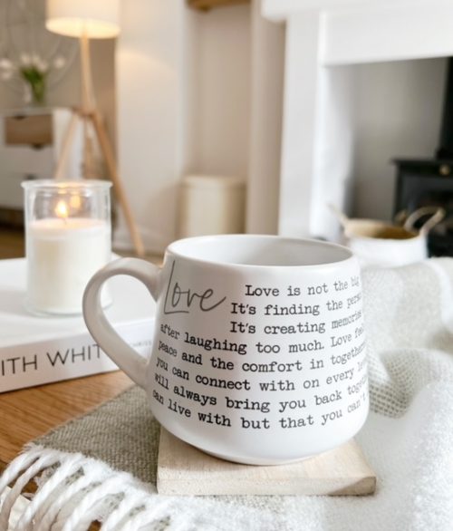 Sentimental wording mug 'Love'