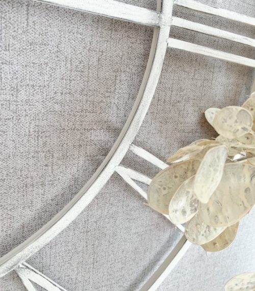 Large statement cream wall clock - 3 sizes - Image 3