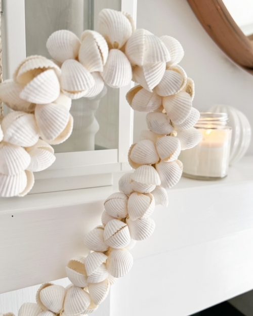 Beautiful shell heart wreath - Image 3