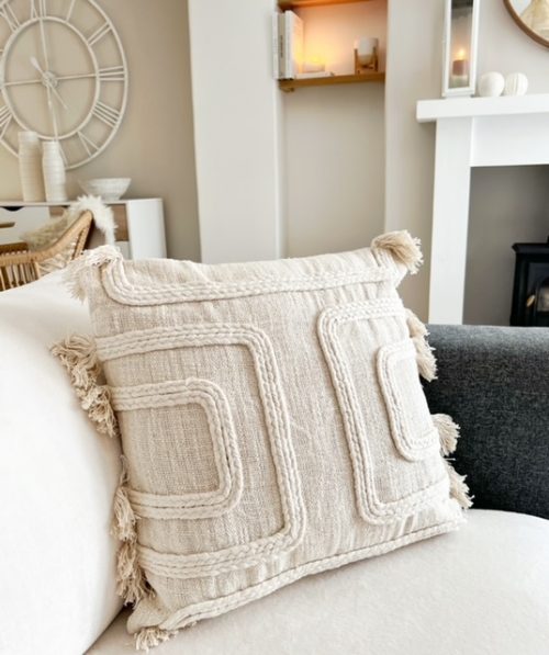 Natural quality Linnea cushion