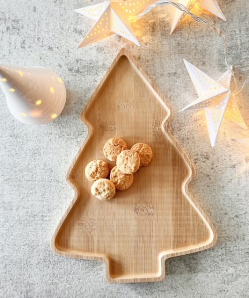 Wooden Christmas tree serving board