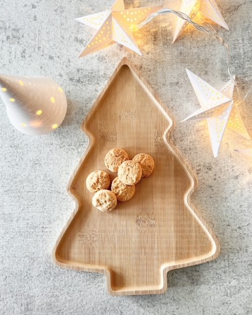 Wooden Christmas tree serving board - Image 3