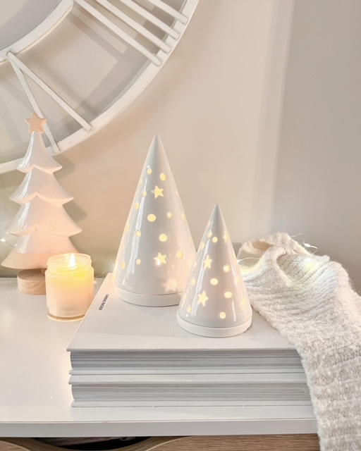 Small white ceramic tree tealight holder