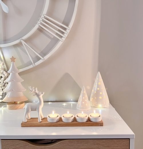 Reindeer candle display - Image 3