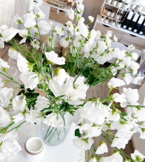 Long large stem of faux ivory sweetpeas - Image 5