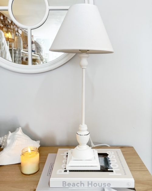 Classic tall slim white lamp - Image 2