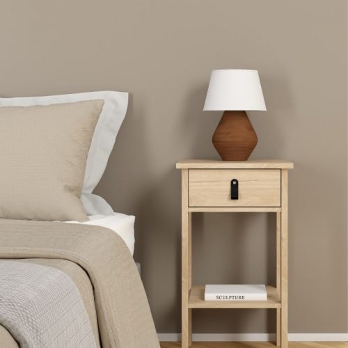 Loft Bedside Table with 1 Drawers in Jackson Hickory Oak - Image 2