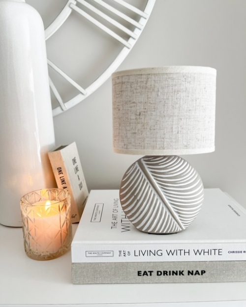 Small natural circle 'leaf' lamp