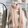 Softest oversized blanket scarf - Warm cream - Image 3