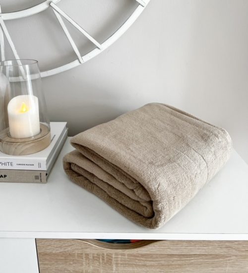 Super snuggly taupe blanket/throw - Image 4
