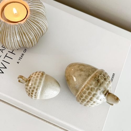 Ceramic decorative acorns - 2 Sizes - Image 4