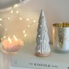 Light up LED tree with cut out decoration - Image 3