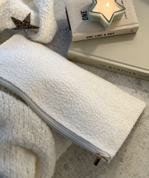 Boucle zip bag - off white - Image 2