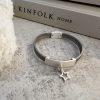 Leather dangling star bracelet - Image 4