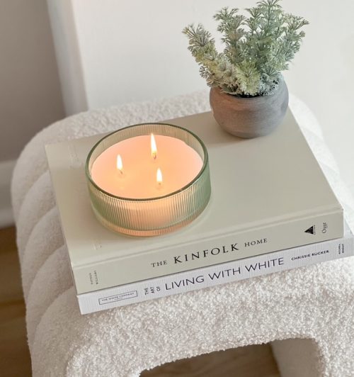 Triple wick green glass scented candle - Image 3