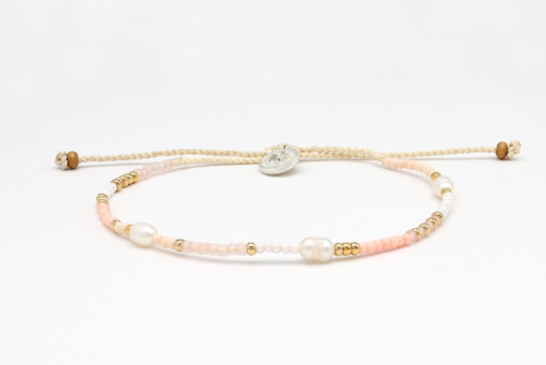 Pretty pink gold and pearl bracelet - Image 2