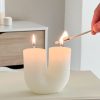Nordic arch ribbed candle