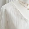 White linen look lace edged top - Image 2